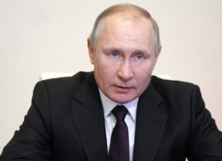 Путин провёл телефонные переговоры с Меркель и Макроном