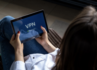 Роскомнадзор изучит информацию об утечке данных пользователей VPN-приложений