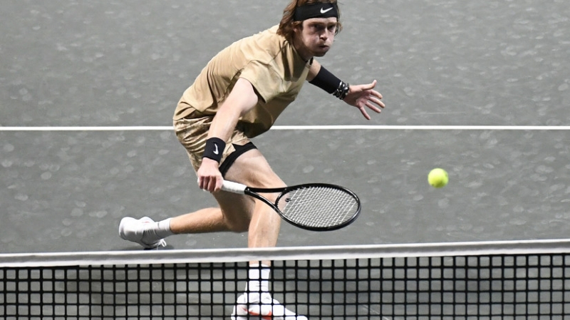 Рублёв стал четвертьфиналистом турнира ATP в Дохе