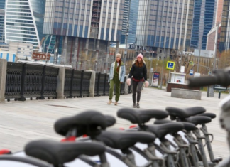 Синоптик прогнозирует «коралловый» апрель в Москве