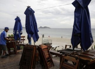 Свыше 32 тысяч случаев COVID-19 выявили в Бразилии за сутки