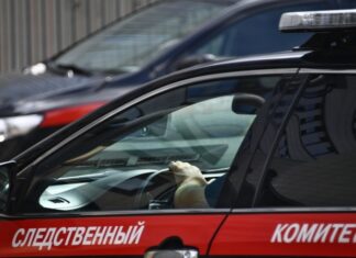 Тело женщины обнаружено в опрокинувшемся судне в Ленинградской области