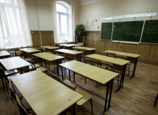 В Госдуме предложили ввести единый оклад для молодых учителей