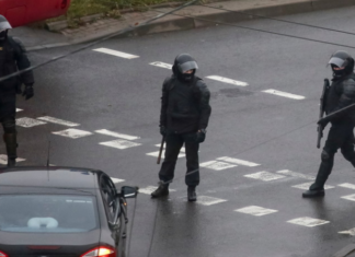 В ГУВД Минска сообщили о нескольких задержаниях на незаконной акции