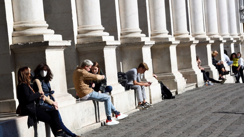 В Италии за сутки выявили более 23 тысяч случаев коронавируса