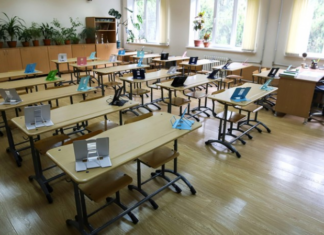 В Минпросвещения оценили эффективность системы контрольных работ в школах