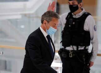 Защита оспорит приговор Саркози