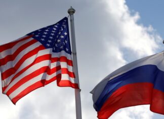 Bloomberg: США рассматривают возможность высылки российских дипломатов
