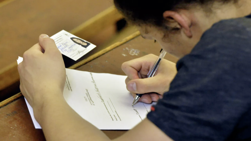 Более 150 тысяч человек написали Диктант Победы на площадках ВВО