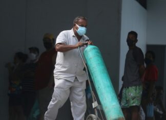 Число случаев коронавируса в Бразилии достигло 13 193 205