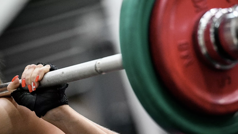 Ершова завоевала серебро на ЧЕ по тяжёлой атлетике в Москве