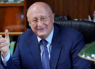 Гинцбург оценил информацию о возможном коронавирусе у президента Аргентины