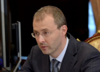 Глава Чукотки привился от коронавируса