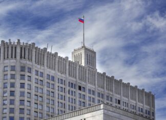 Кабмин утвердил программу социально-экономического развития Арктической зоны