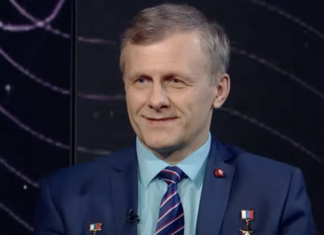 Космонавт Борисенко оценил возможность полёта в космос людей с ограниченными возможностями