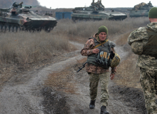ЛНР и ДНР примут участие в экстренном заседании ТКГ по Донбассу