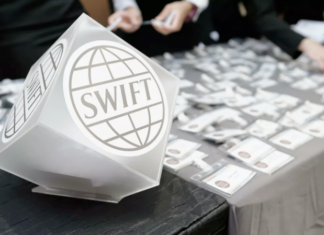 МИД заявил о готовности России ответить на возможное отключение от SWIFT
