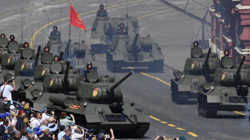 Минобороны опубликовало порядок проезда техники и пролёта авиации на параде в Москве