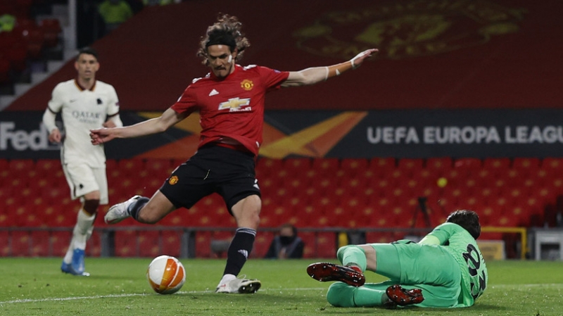 МЮ разгромил «Рому» в первом матче 1/2 финала ЛЕ благодаря дублям Фернандеша и Кавани