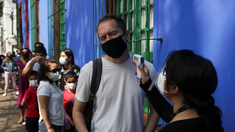 Общее число случаев коронавируса в Мексике достигло 2 432 924