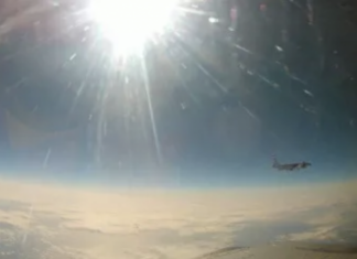 Опубликовано видео перехвата самолёта ВВС США над Тихим океаном