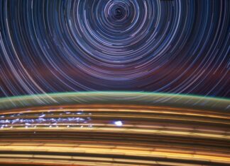 Планировавшая заняться космическим туризмом российская компания закрывается