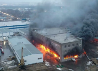 Площадь пожара в Люберцах возросла до 6000 квадратных метров