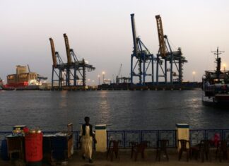 Посольство России опровергло данные о приостановке создания базы ВМФ в Судане