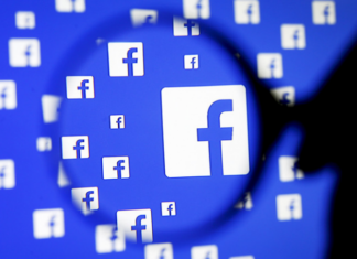 Роскомнадзор призвал Facebook высказаться об утечке данных пользователей