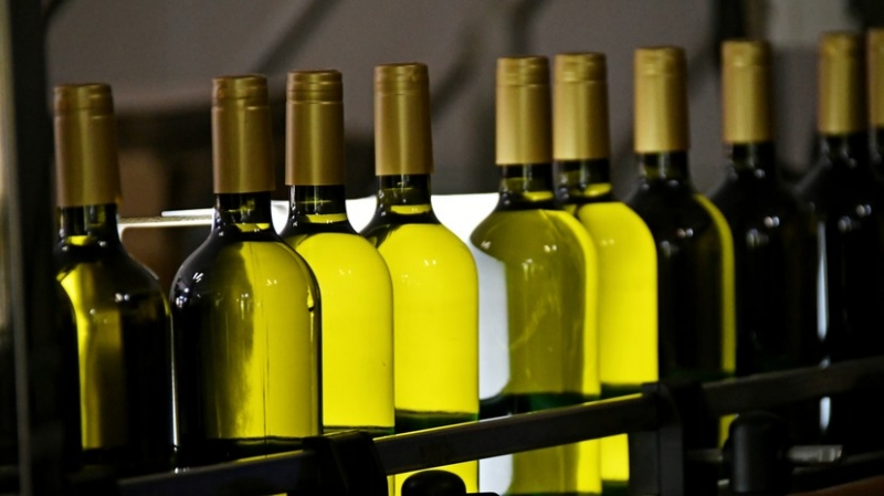 Роспотребнадзор изъял 33 тонны некачественного алкоголя в 2020 году