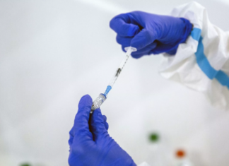 Роспотребнадзор рассказал о тестировании на антитела привитых «ЭпиВакКороной»