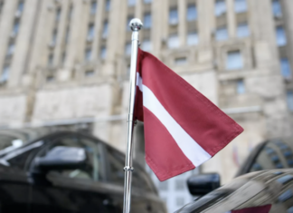 Россия объявила ответные меры на высылку дипломатов Литвой, Латвией и Эстонией