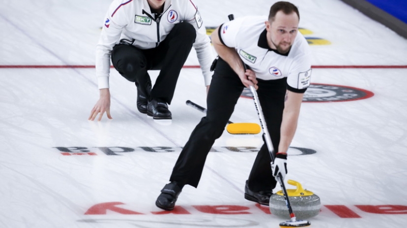 Российские кёрлингисты одержали десятую победу на ЧМ, обыграв Шотландию