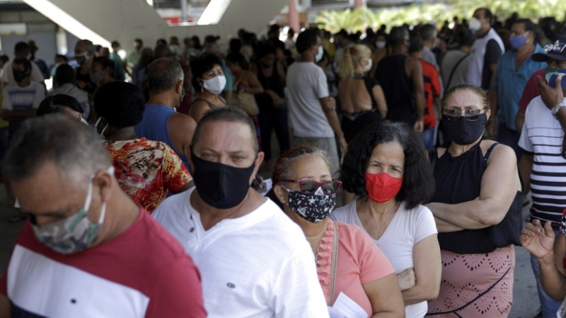 В Бразилии выявили более 69 тысяч случаев коронавируса за сутки