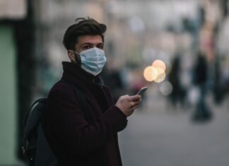 В Якутии ввели дополнительные ограничения по коронавирусу