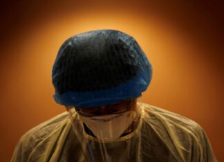 В Казахстане за сутки зафиксировали 2530 случаев коронавируса