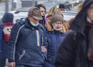 В Новгородской области вновь ввели режим самоизоляции для пожилых