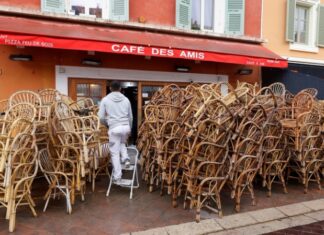 Во Франции выявили случай заболевания индийским штаммом коронавируса