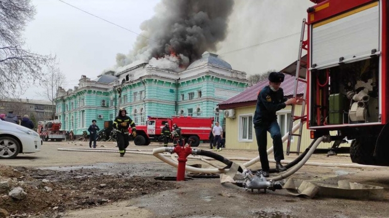 Врачи успешно провели операцию во время пожара в кардиоцентре в Благовещенске