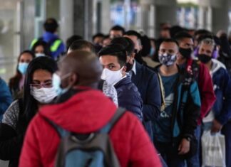 За сутки в Колумбии зафиксировали более 17 тысяч случаев коронавируса
