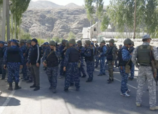 Более 60 тысяч жителей Киргизии эвакуированы из зоны конфликта