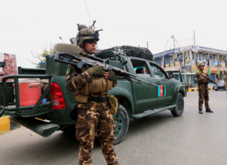 Число жертв взрывов около школы в Кабуле достигло 30