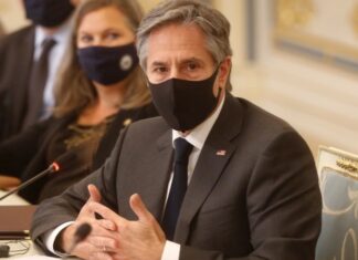 Глава МИД Украины провёл переговоры с Блинкеном