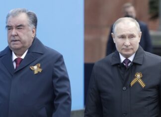 Путин и Рахмон возложили цветы к Могиле Неизвестного Солдата