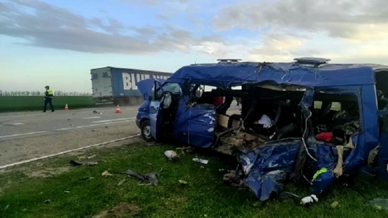 Семерых пострадавших в ДТП на Ставрополье эвакуируют в Москву