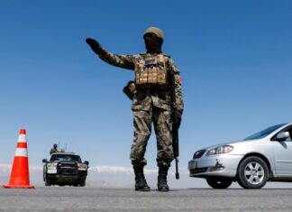 TOLO: при взрывах около школы в Кабуле погибли 63 человека