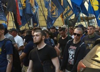 Украинские националисты устроили марш в годовщину трагедии в Одессе