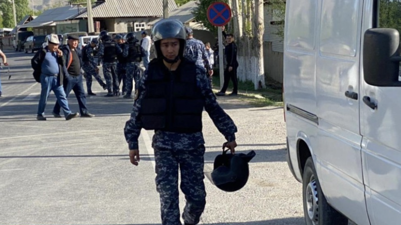 В Баткенскую область Кыргызстана доставлена гуманитарная помощь