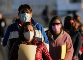 В Мексике за сутки более 600 тысяч человек получили прививку от COVID-19