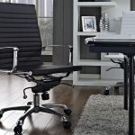 Как выбрать офисное кресло